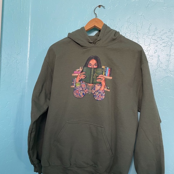 Books over bakwaas green hoodie size Medium - Picture 3 of 10